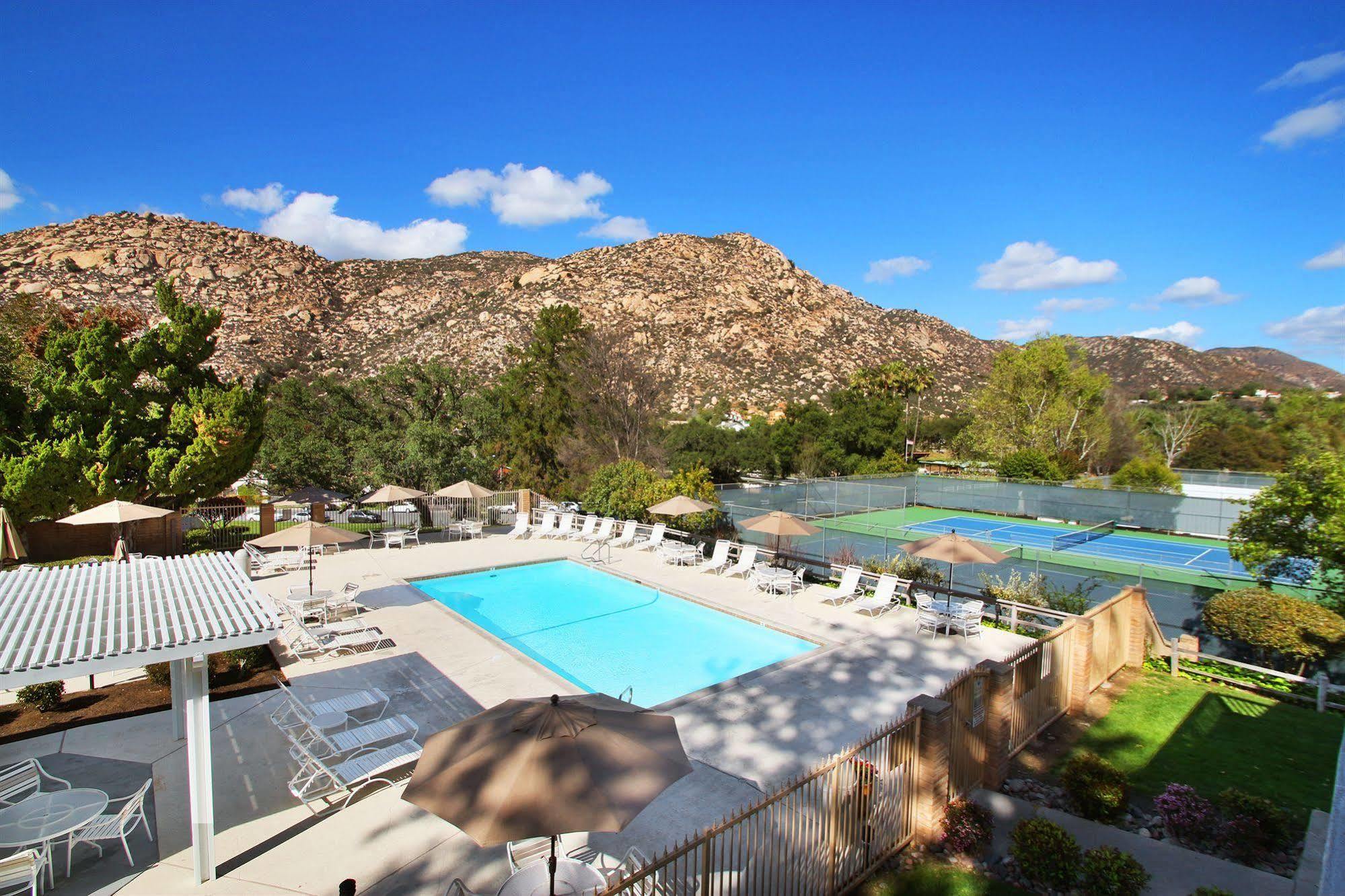 Riviera Oaks resort y Racquet Club Ramona Exterior foto