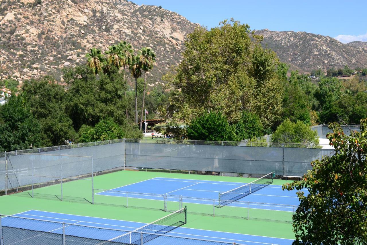 Riviera Oaks resort y Racquet Club Ramona Exterior foto